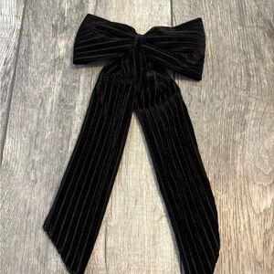 Elegant Black Velvet Bow Tie